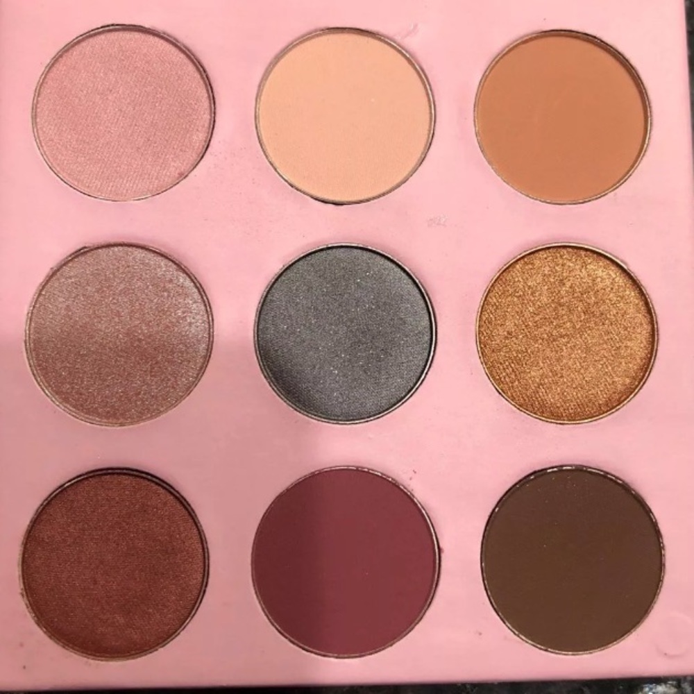 Winky Lux eyeshadow palette